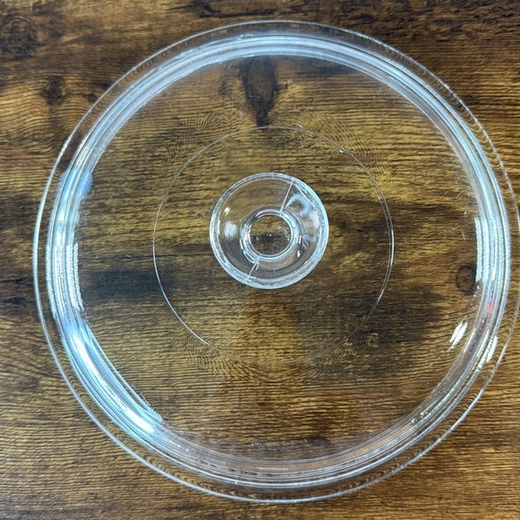 White Pyrex  Corning Ware Ribbed Glass Casserole Dish with Lid - Picture 8 of 8